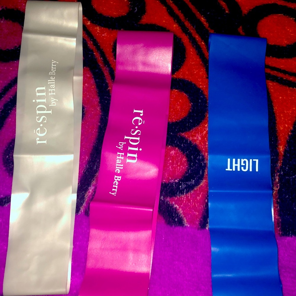 I’m selling workout bands